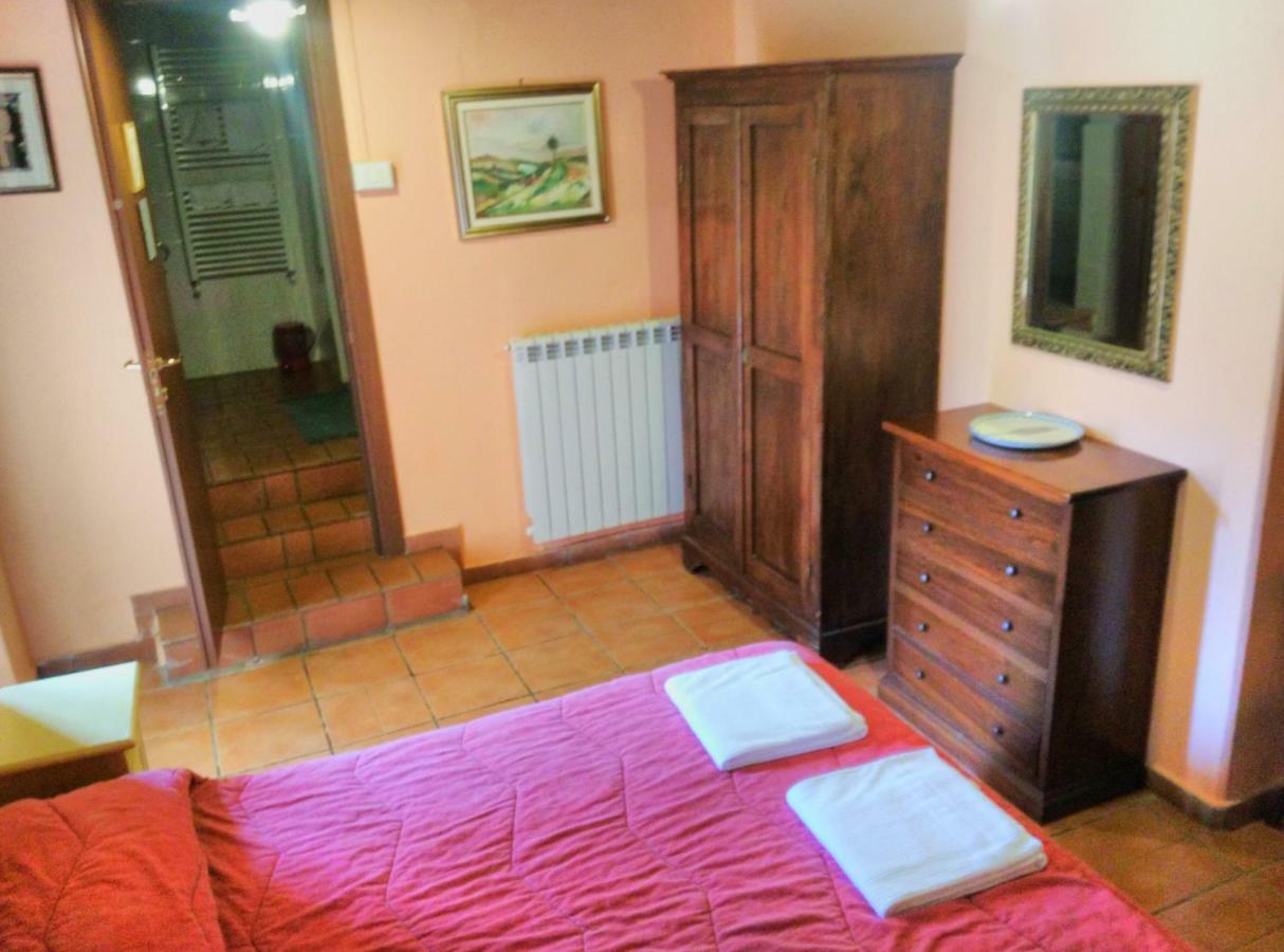 Agriturismo Locanda Del Papa La Spezia Exterior foto