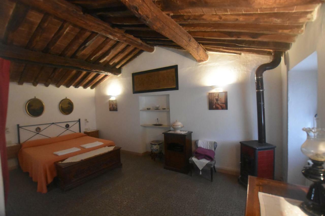 Agriturismo Locanda Del Papa La Spezia Exterior foto